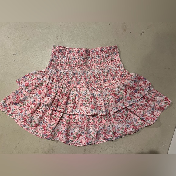 Dresses & Skirts - Floral Skirt